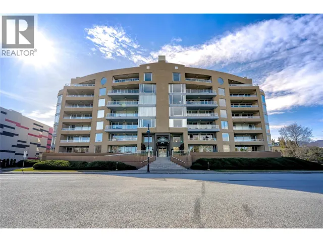 86 LAKESHORE Drive E Unit# 304, Penticton, British Columbia V2A1B5