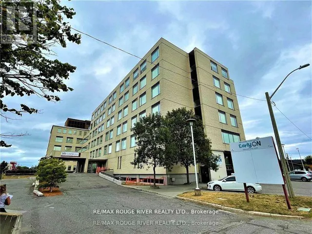 325 ARCHIBALD STREET S, Thunder Bay, Ontario P7E1G6