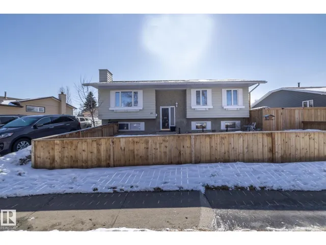 40 ATTWOOD DR, St. Albert, Alberta T8N3A6