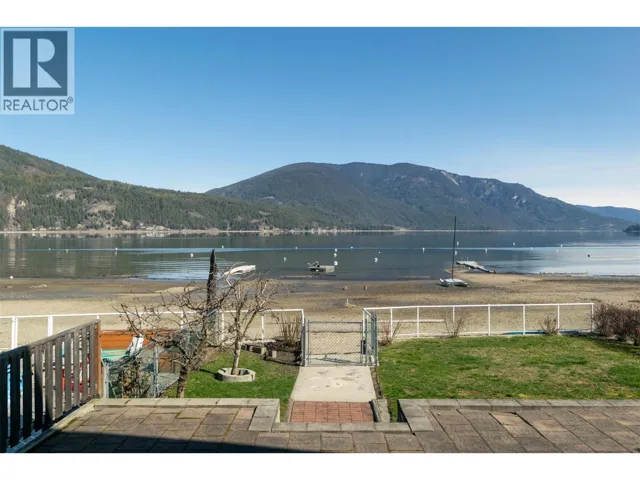 4751 75 Avenue NE Lot# 2, Salmon Arm, British Columbia V0E1K0