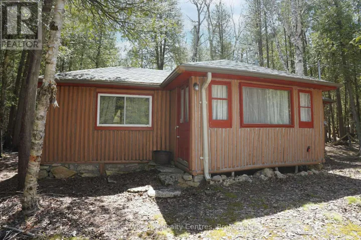 51 CEDAR TRAIL, South Bruce Peninsula, Ontario N0H2T0