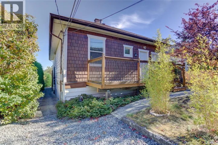 58 Pine St, Nanaimo, British Columbia V9R2B2