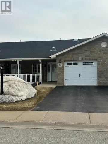 35 GARDEN GROVE CRESCENT, Wasaga Beach, Ontario L9Z0E6