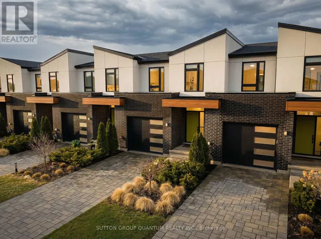 7214 PARSA STREET, Niagara Falls (Brown), Ontario L2H3T1