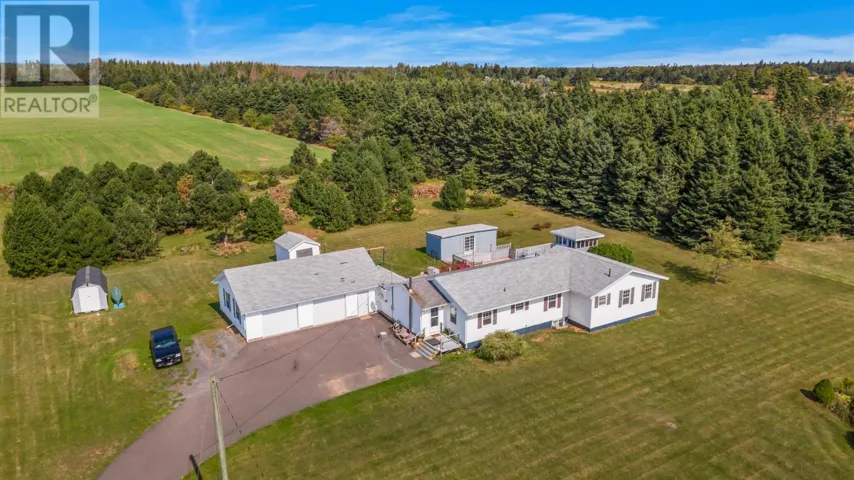 11206 Shore Road, Little Sands, Prince Edward Island C0A1W0