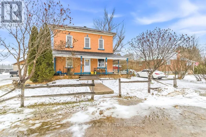 20 MAIN STREET, Laurentian Hills, Ontario K0J1J0