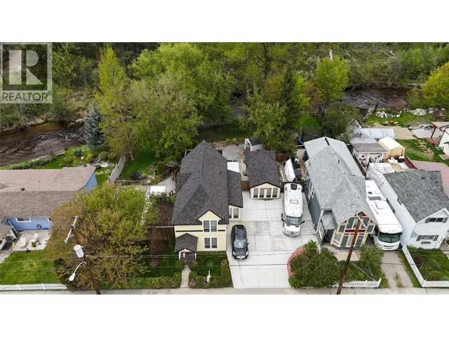 629 Gold Avenue S, Greenwood, British Columbia V0H1J0