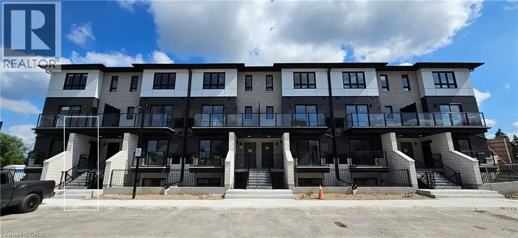 410 NORTHFIELD Drive W Unit# E3, Waterloo, Ontario N2V0J3