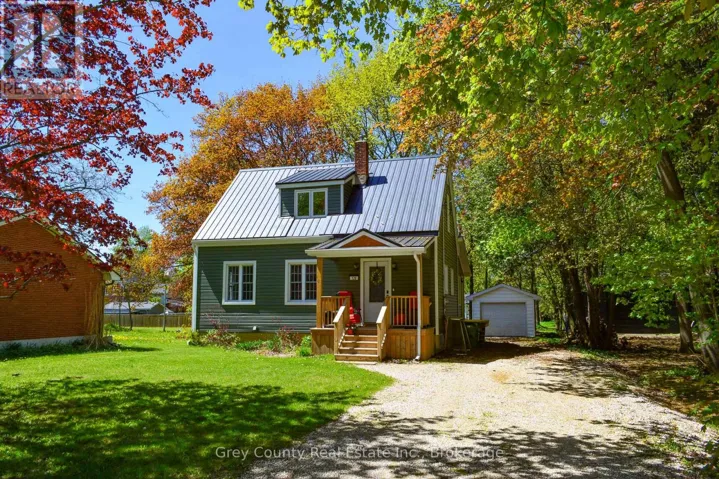 120 MARK STREET W, Grey Highlands, Ontario N0C1H0