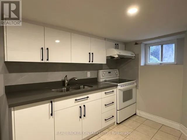 BSMT - 129 WOLSELEY STREET, Toronto (Trinity-Bellwoods), Ontario M6J1K3