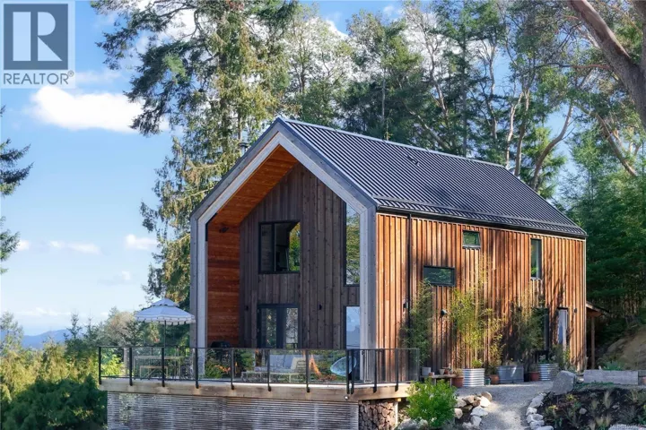 128 Spring Gold Way, Salt Spring, British Columbia V8K2Y1