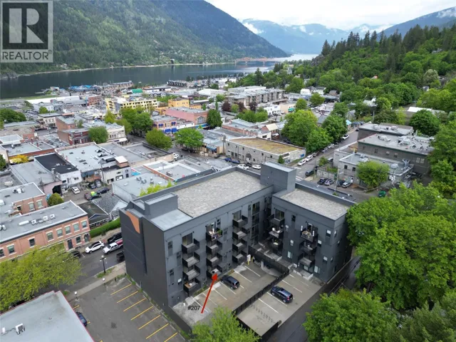 514 VICTORIA Street Unit# 207, Nelson, British Columbia V1L4K8