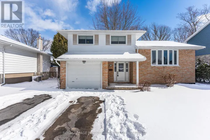 296 OLYMPUS AVENUE, Kingston (City SouthWest), Ontario K7M4T9