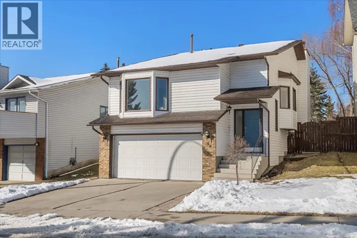 56 Hawkcliff Way NW, Calgary, Alberta T3G2R7