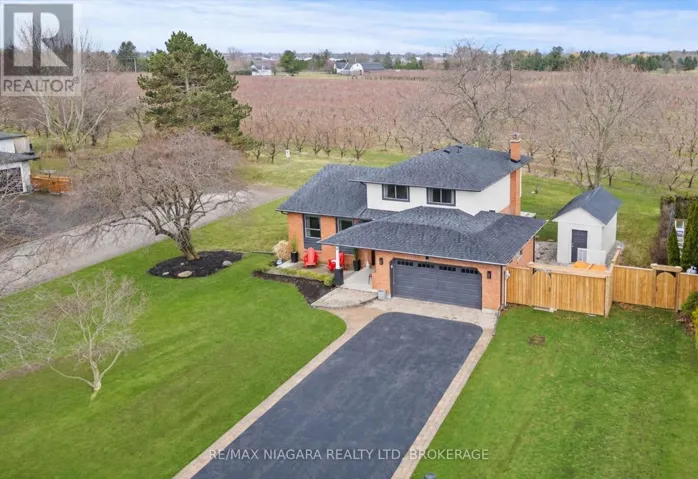 7 GARRISON VILLAGE DRIVE, Niagara-on-the-Lake (Town), Ontario L0S1J0