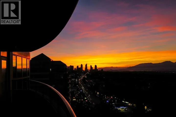 2101 6659 SOUTHOAKS CRESCENT, Burnaby, British Columbia V5E4M9