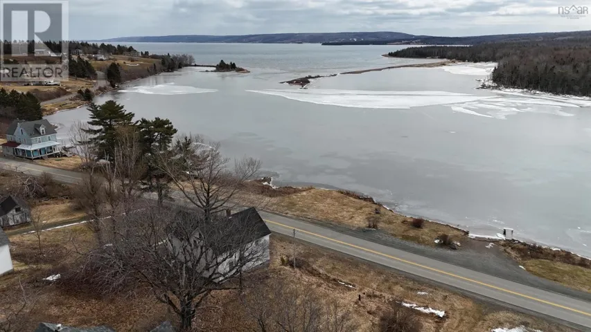 2149 Marble Mountain Rd, West Bay, Nova Scotia B0E3K0