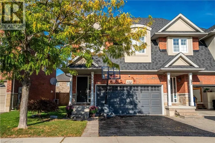 2267 WHISTLING SPRINGS Crescent, Oakville, Ontario L6M5G5