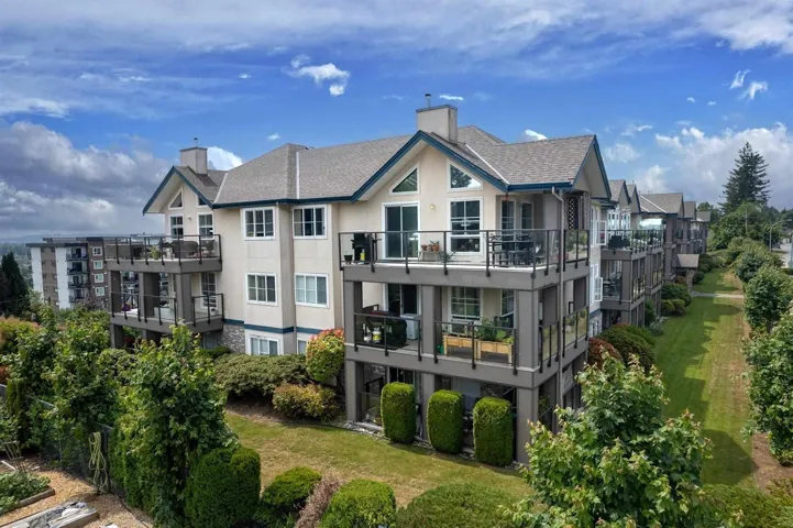 304 33150 4TH AVENUE, Mission, British Columbia V2V7A3
