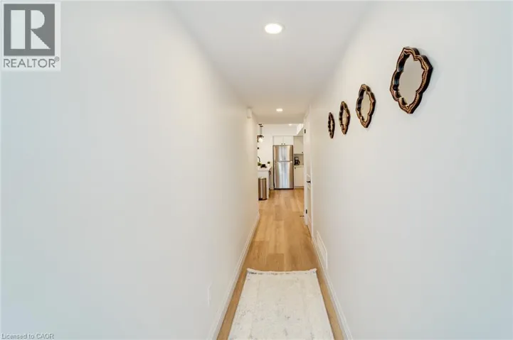 825 STIRLING Avenue S Unit# 4, Kitchener, Ontario N2M3K4