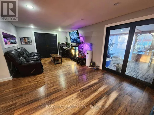 516 BAY STREET, Kenora, Ontario P0X1C0