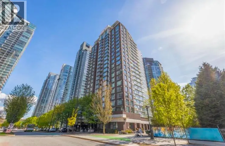 201 550 PACIFIC STREET, Vancouver, British Columbia V6Z3G2