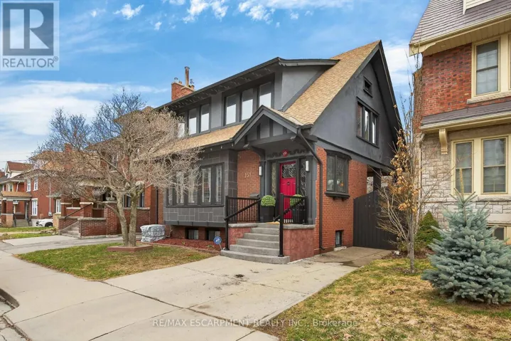 151 HOLTON AVENUE S, Hamilton (St. Clair), Ontario L8M2L6
