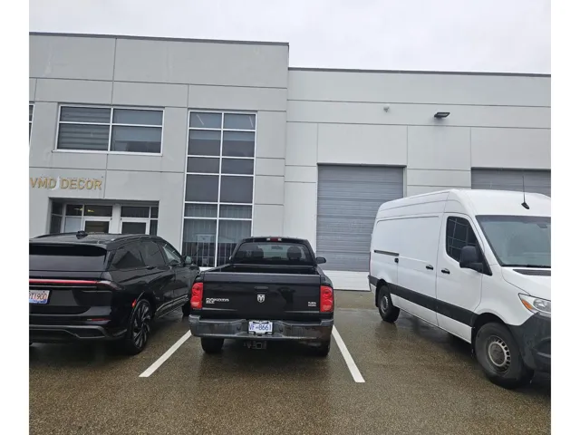 212 19138 26 AVENUE, Surrey, British Columbia V3Z3V7