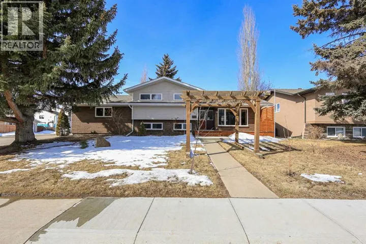 415 Barrett Drive, Red Deer, Alberta T4R1M2