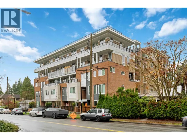 403 2137 CHESTERFIELD AVENUE, North Vancouver, British Columbia V7M2P7