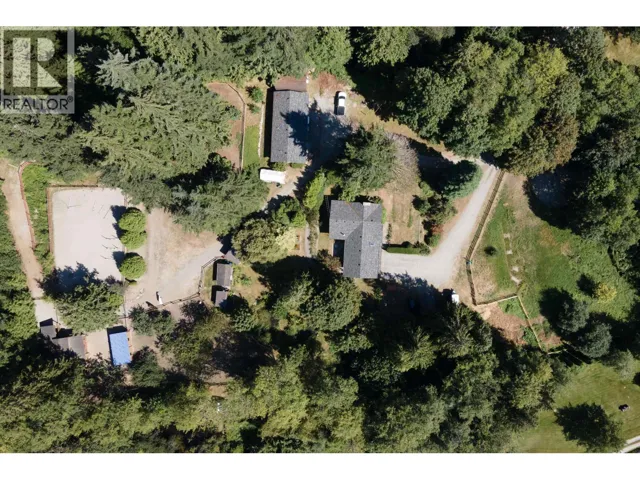 1930 RANCH ROAD, Roberts Creek, British Columbia V0N2W5