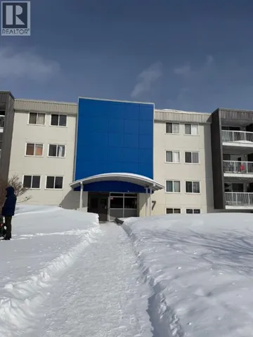 5, 7 Clearwater Crescent, Fort McMurray, Alberta T9K2B7