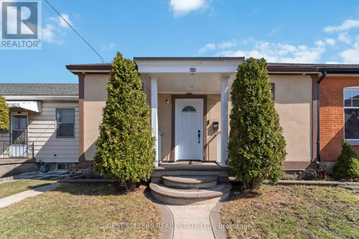 300 EAST AVENUE N, Hamilton (Landsdale), Ontario L8L5J5