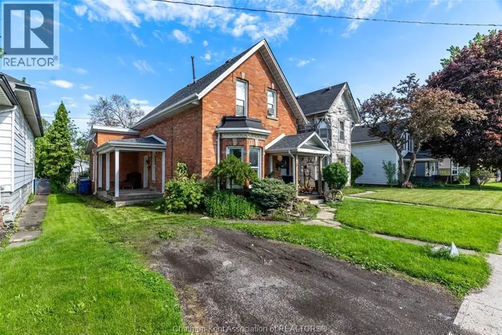 215 Grand AVENUE East, Chatham, Ontario N7L1W3