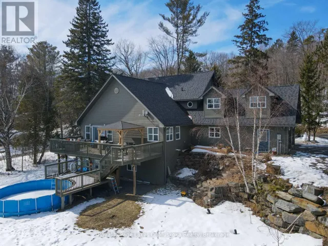 317 FALCON ROAD, Huntsville (Chaffey), Ontario P1H1N3