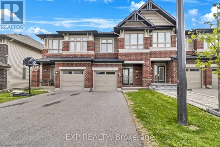 49 SALAMANDER WAY, Ottawa, Ontario K1X0E9