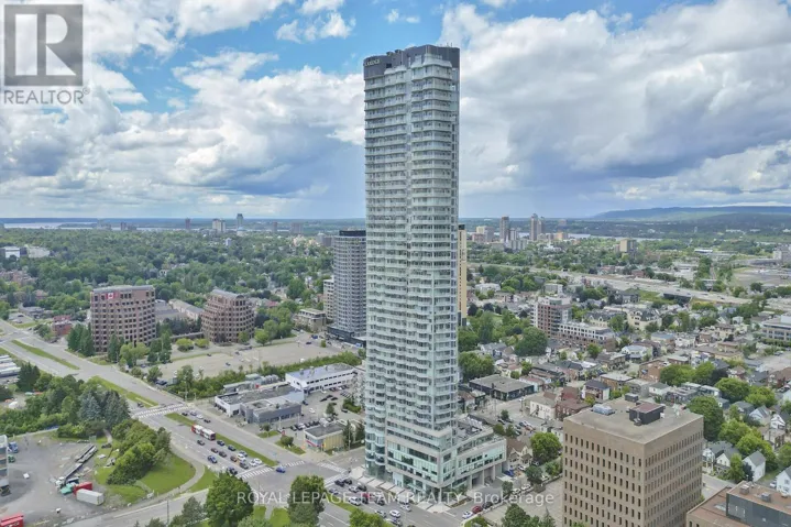 3801 - 805 CARLING AVENUE, Ottawa, Ontario K1S5W9