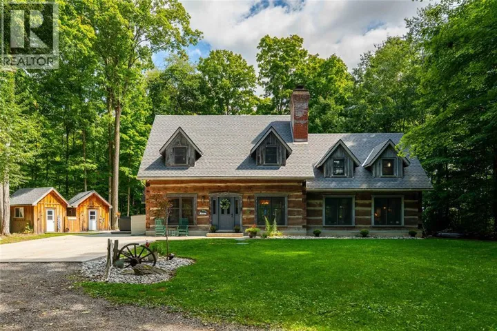 5252 EGREMONT ROAD, Plympton-Wyoming, Ontario N0N1E0