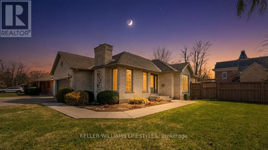 20 TREADWELL STREET, Aylmer, Ontario N5H3B5