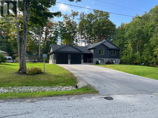 52 BIRCH STREET, South Bruce Peninsula, Ontario N0H2G0
