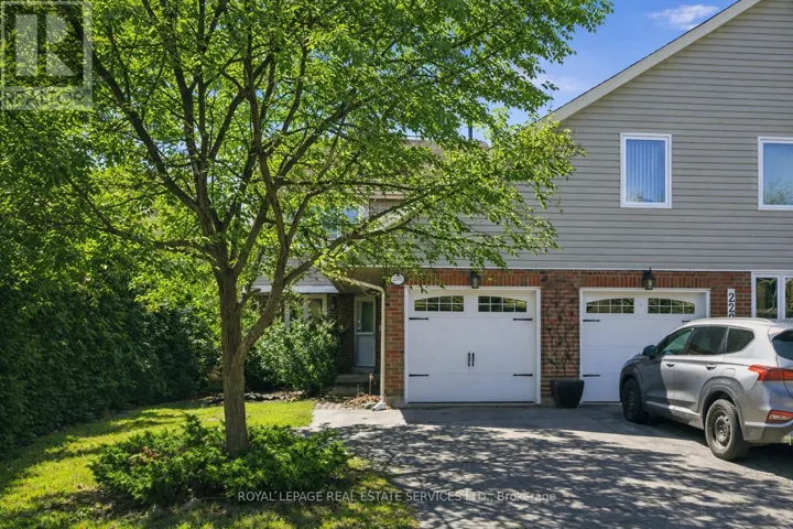 2202 MARGOT STREET, Oakville (RO River Oaks), Ontario L6H3M1
