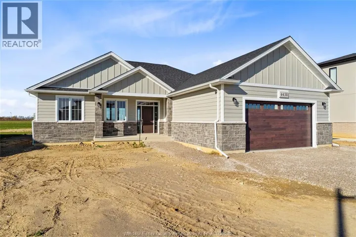 4438 BELMONT, Comber, Ontario N0R1A0