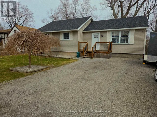 552 LAKEVIEW ROAD E, Fort Erie (Crescent Park), Ontario L2A4W6