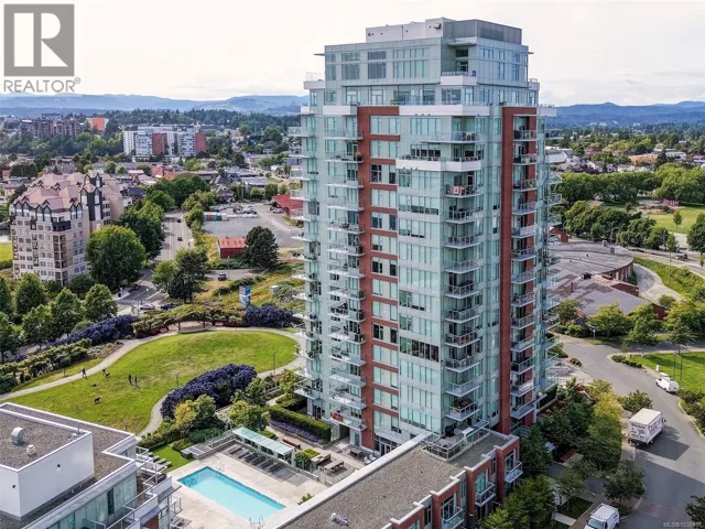 807 60 Saghalie Rd, Victoria, British Columbia V9A0H1
