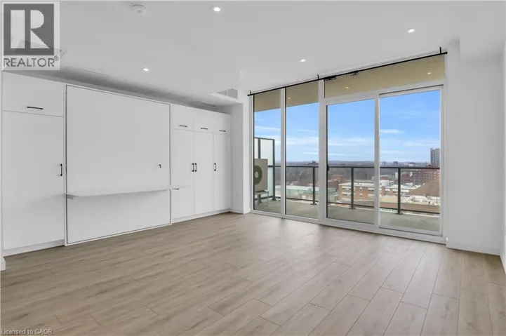 741 KING Street Unit# 1011, Kitchener, Ontario N2G0E9