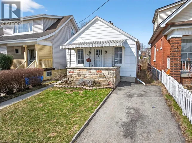 183 PALING Avenue, Hamilton, Ontario L8H5J6