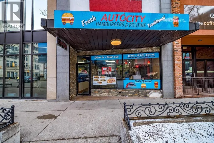 256 OUELLETTE AVENUE, Windsor, Ontario N9A1A5
