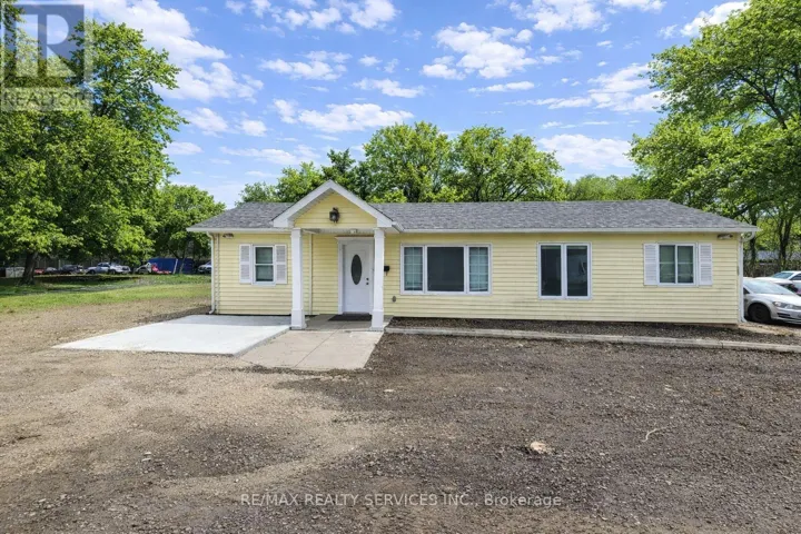 1 - 698 HIGHWAY 6 HIGHWAY, Hamilton (Waterdown), Ontario L8N2Z7