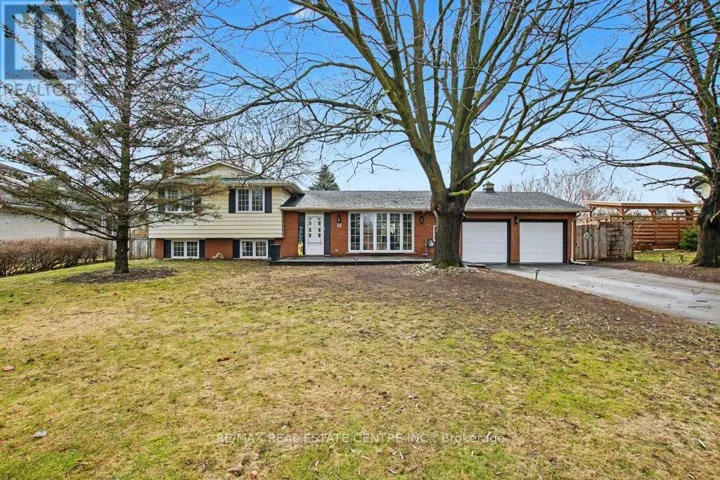18 6TH CONCESSION ROAD E, Hamilton, Ontario L8B1A2