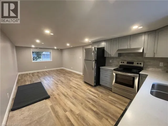 124 FOREST HILL Drive Unit# LOWER, Kitchener, Ontario N2M4G3